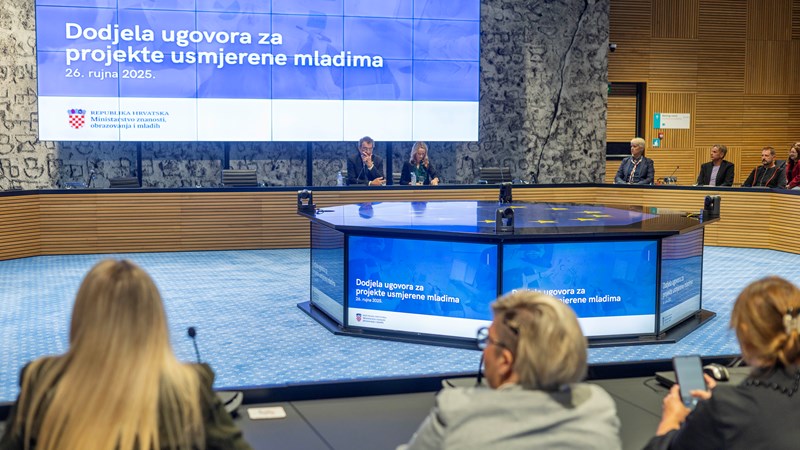 Dodijeljena 142 ugovora za projekte usmjerene mladima